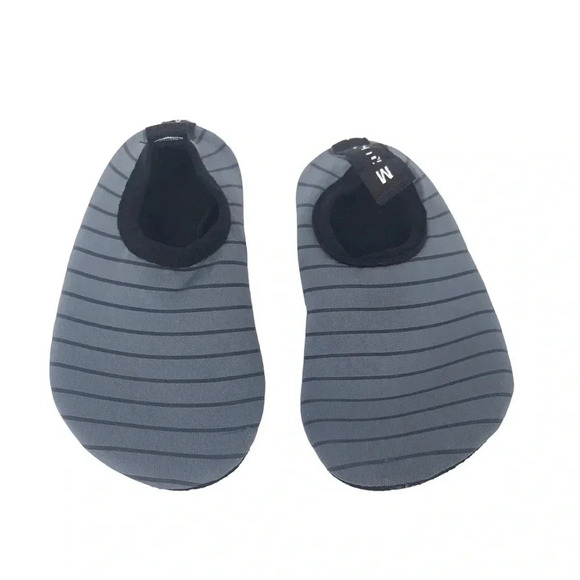 Met520 TODDLER MET5 RUBBER LOW TOPS SLIP ON WATER SHOES 8-9 M $30 - Picture 7 of 11